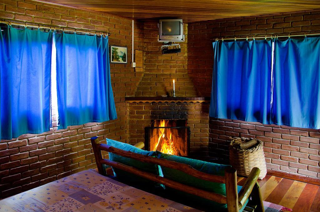 Pousada Das Araucarias Висконди-ди-Мауа Экстерьер фото